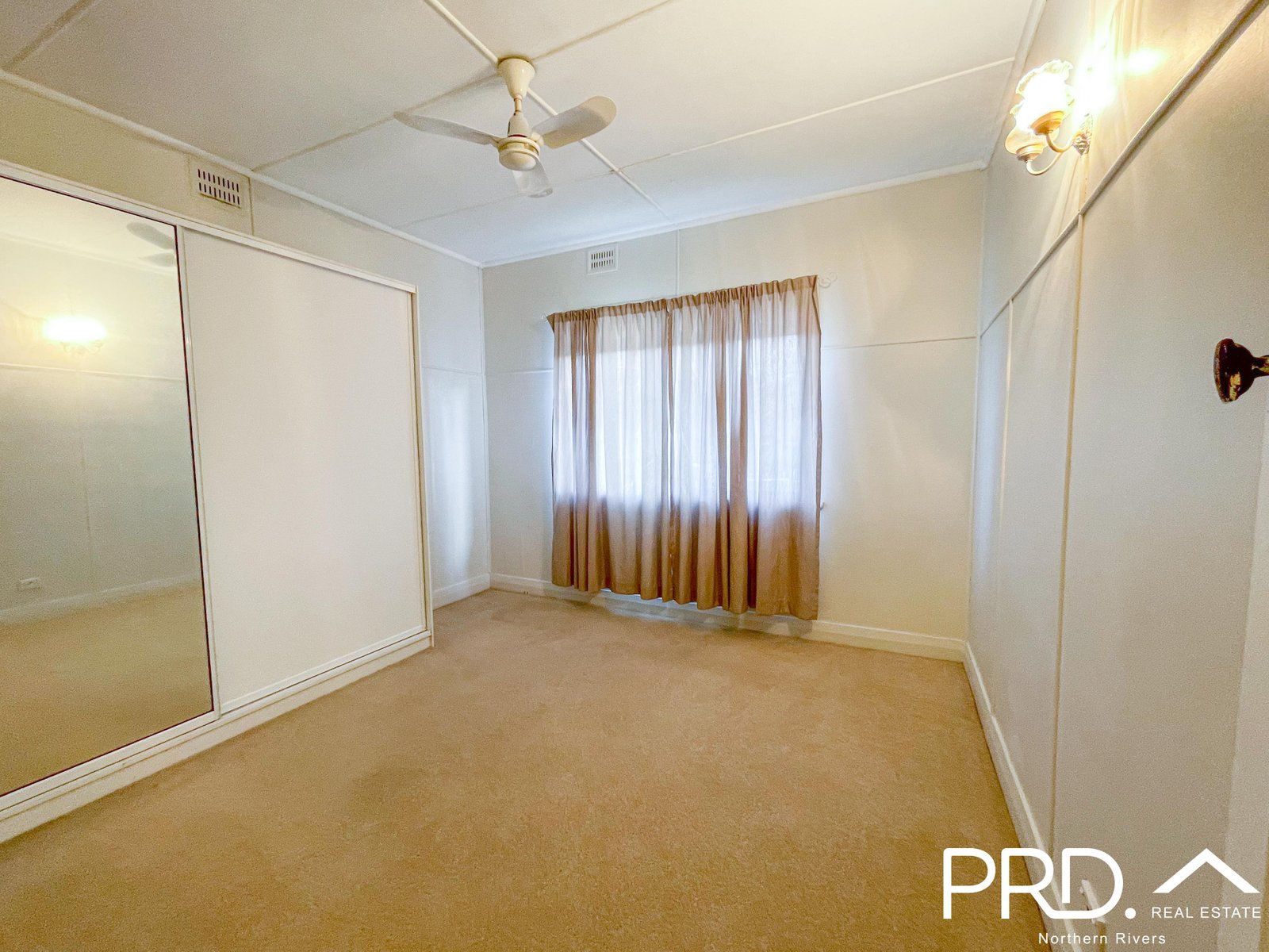10 Unumgar Street WOODENBONG 6