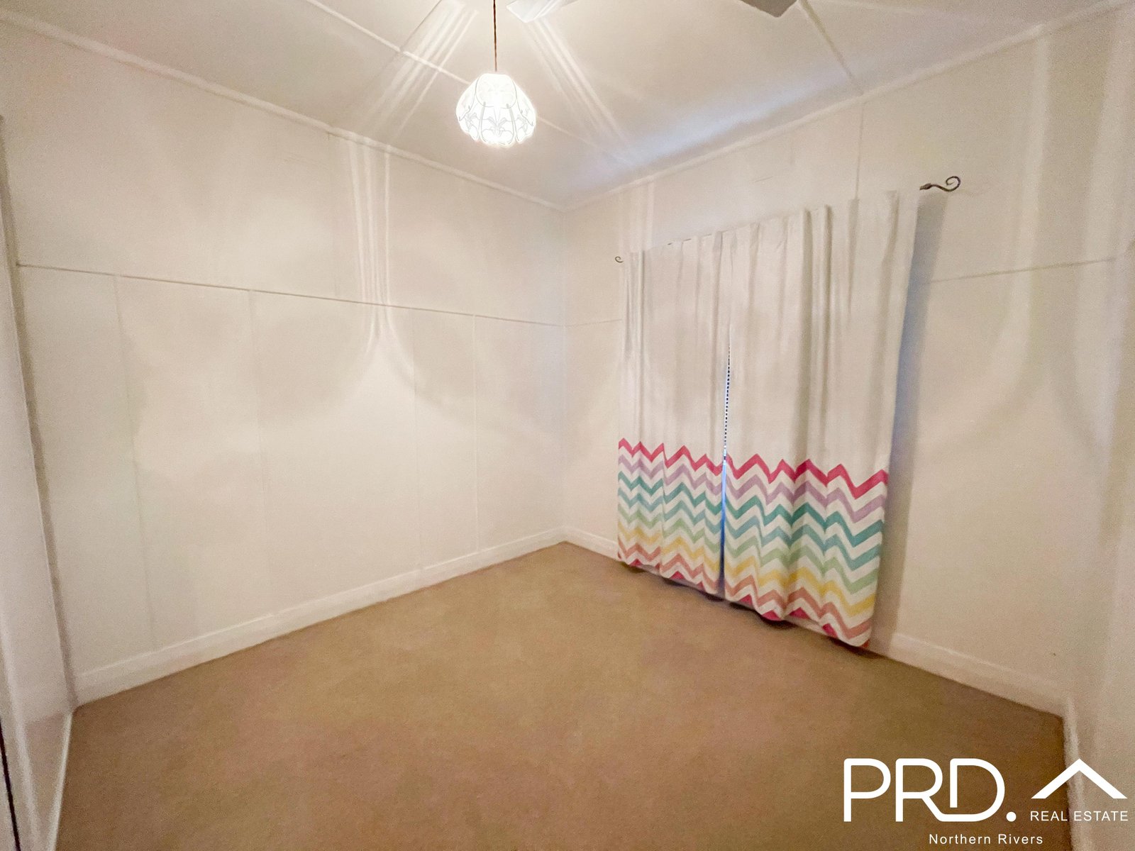 10 Unumgar Street WOODENBONG 9