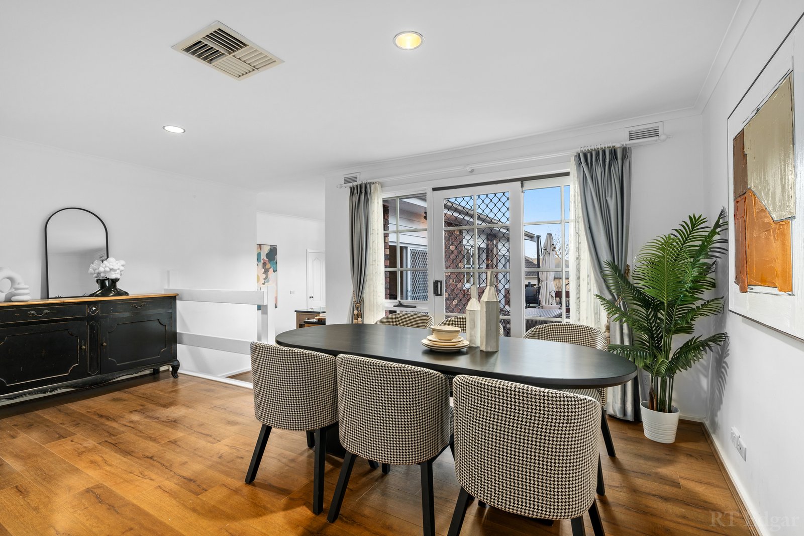 Real Estate and Property in 10 Valencia Terrace, Templestowe, VIC