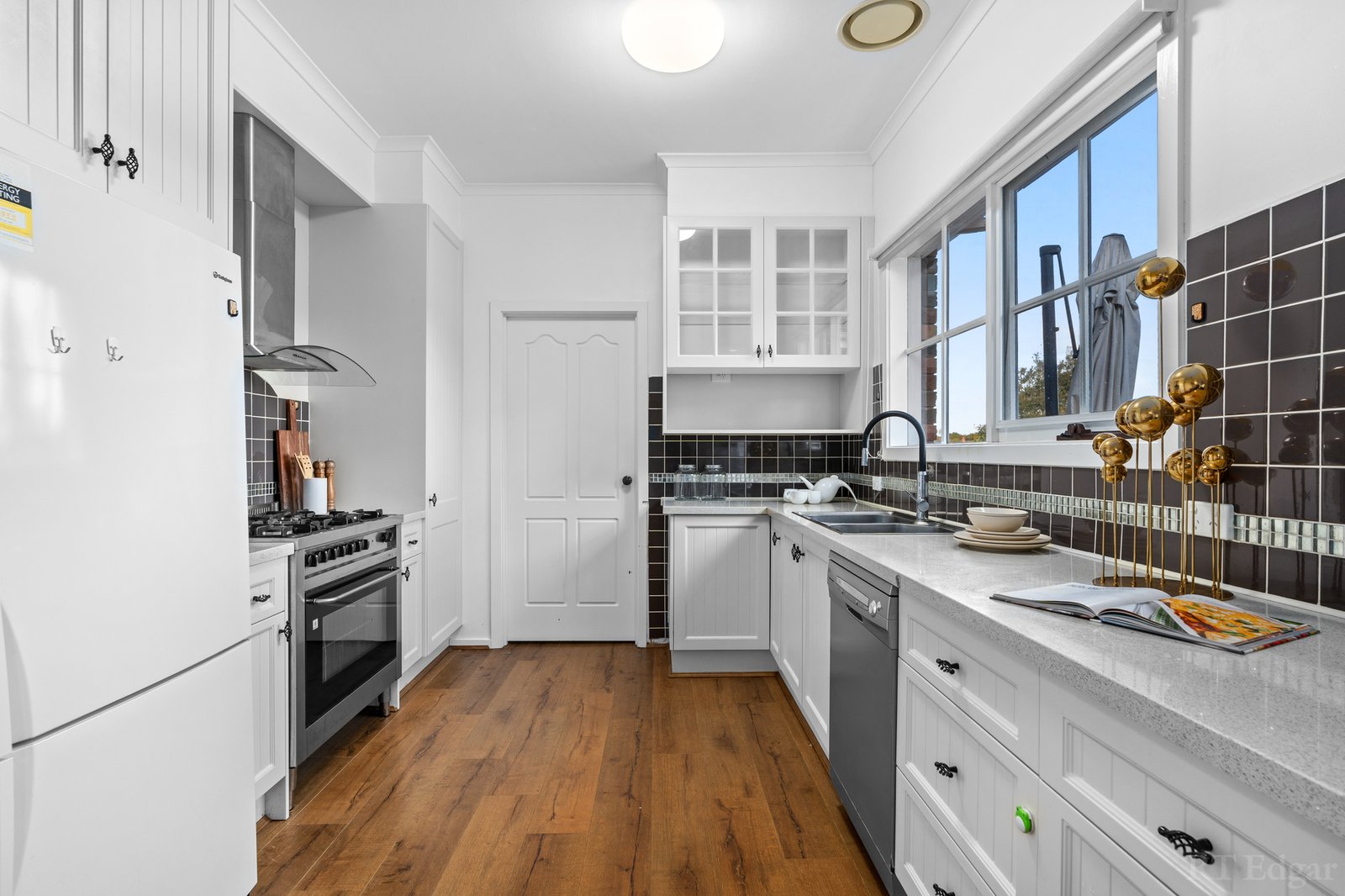 Real Estate and Property in 10 Valencia Terrace, Templestowe, VIC