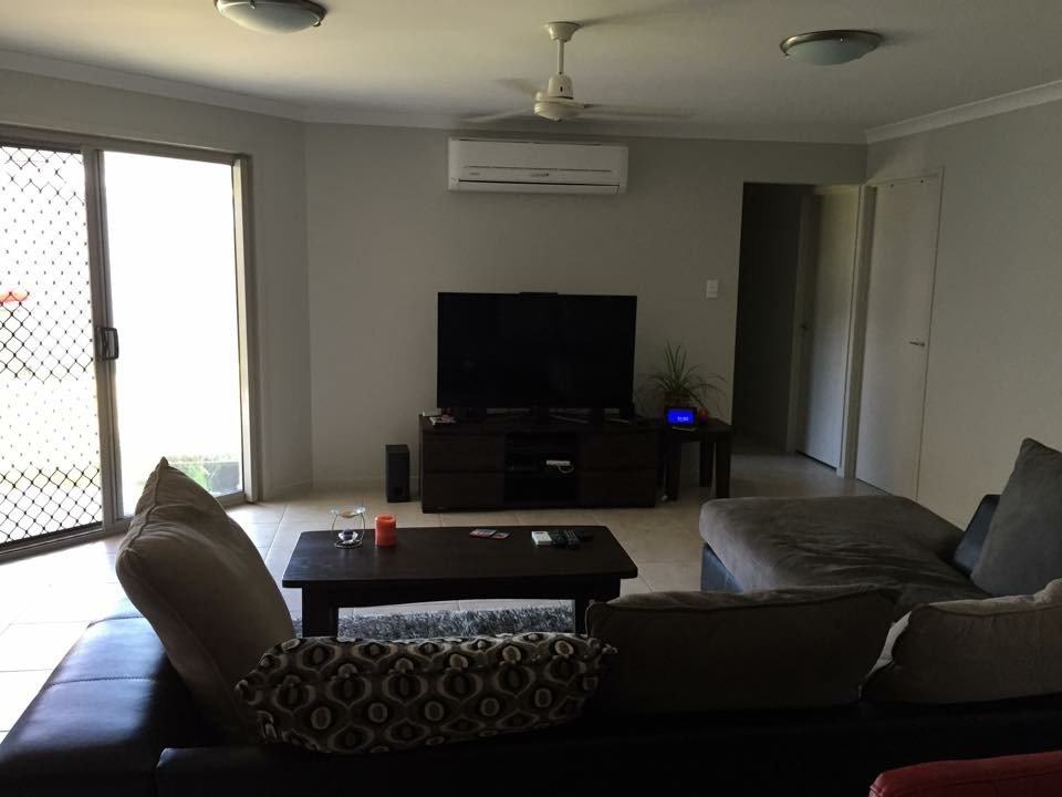 10 Valley Way BOYNE ISLAND 5
