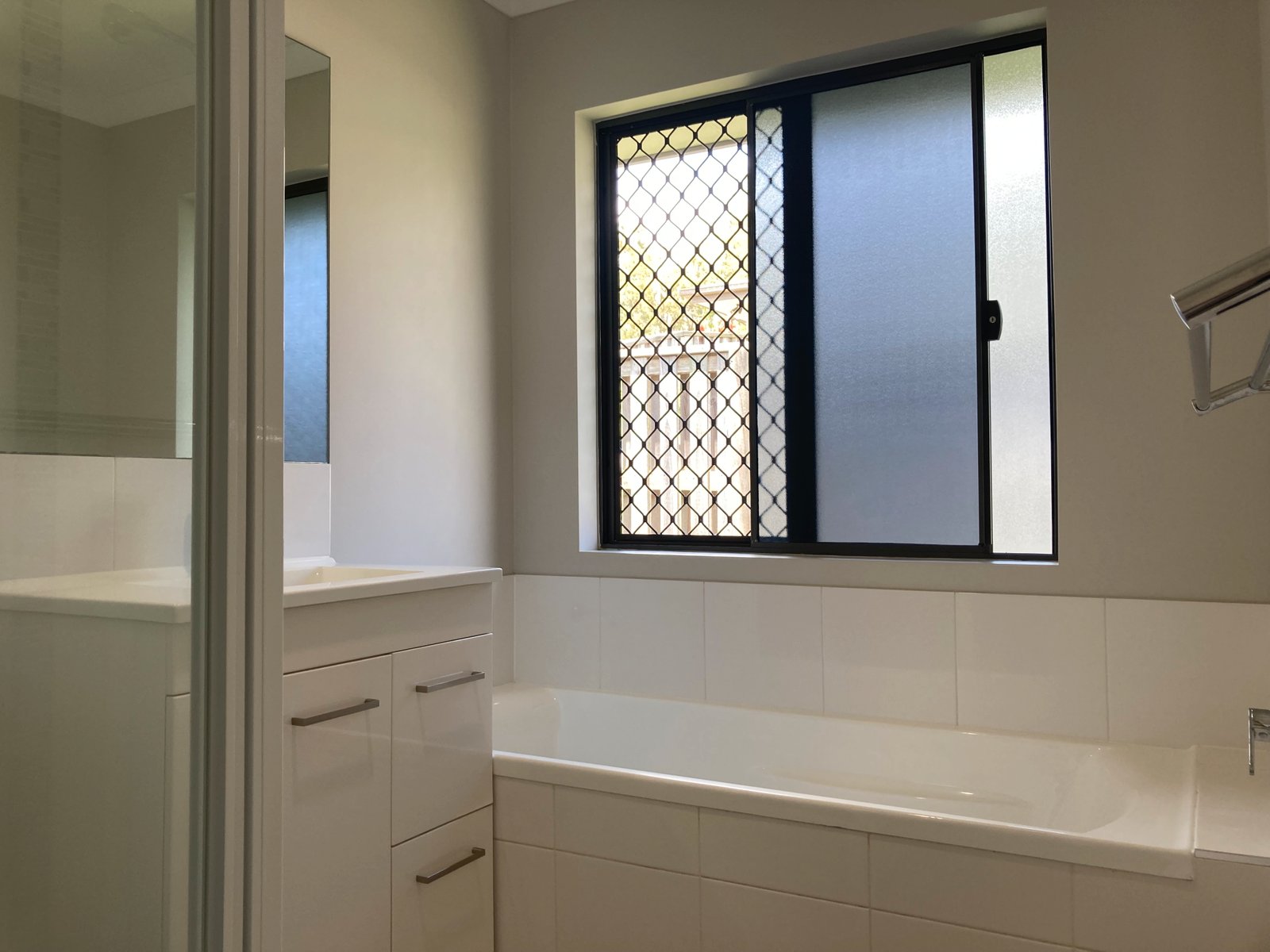 10 Vector Court CANNON VALLEY 16