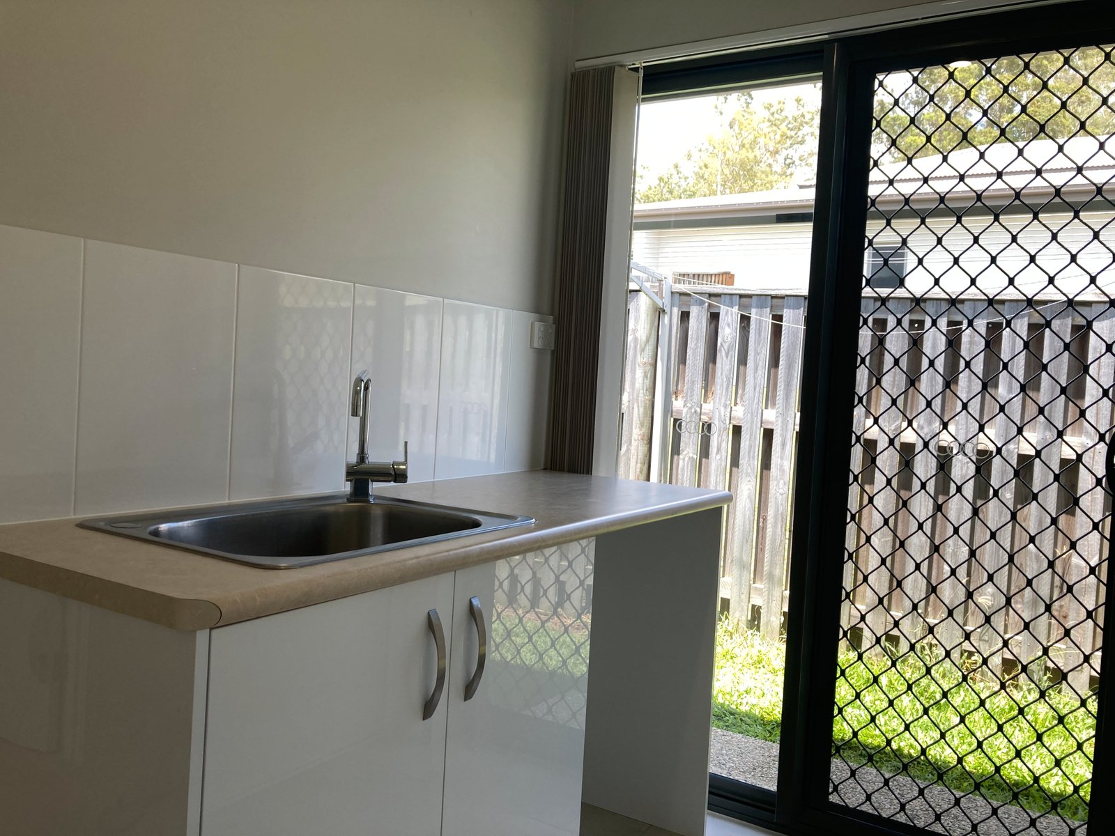 10 Vector Court CANNON VALLEY 18