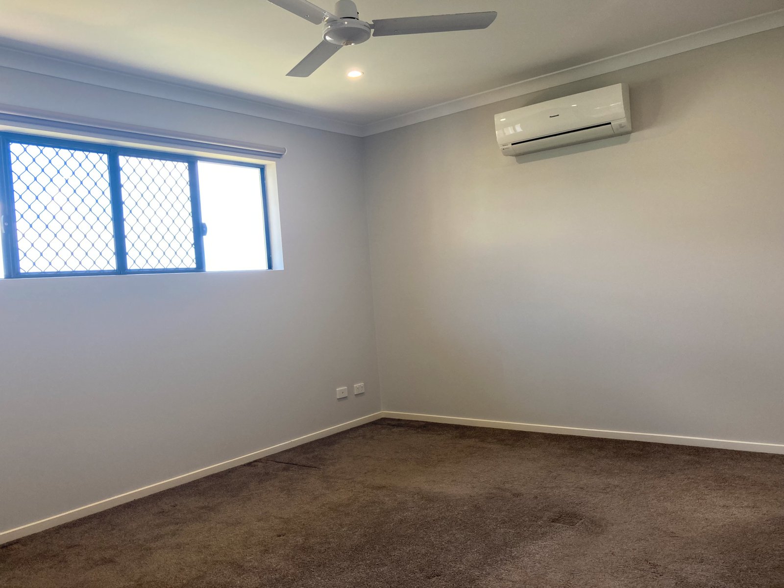 10 Vector Court CANNON VALLEY 19