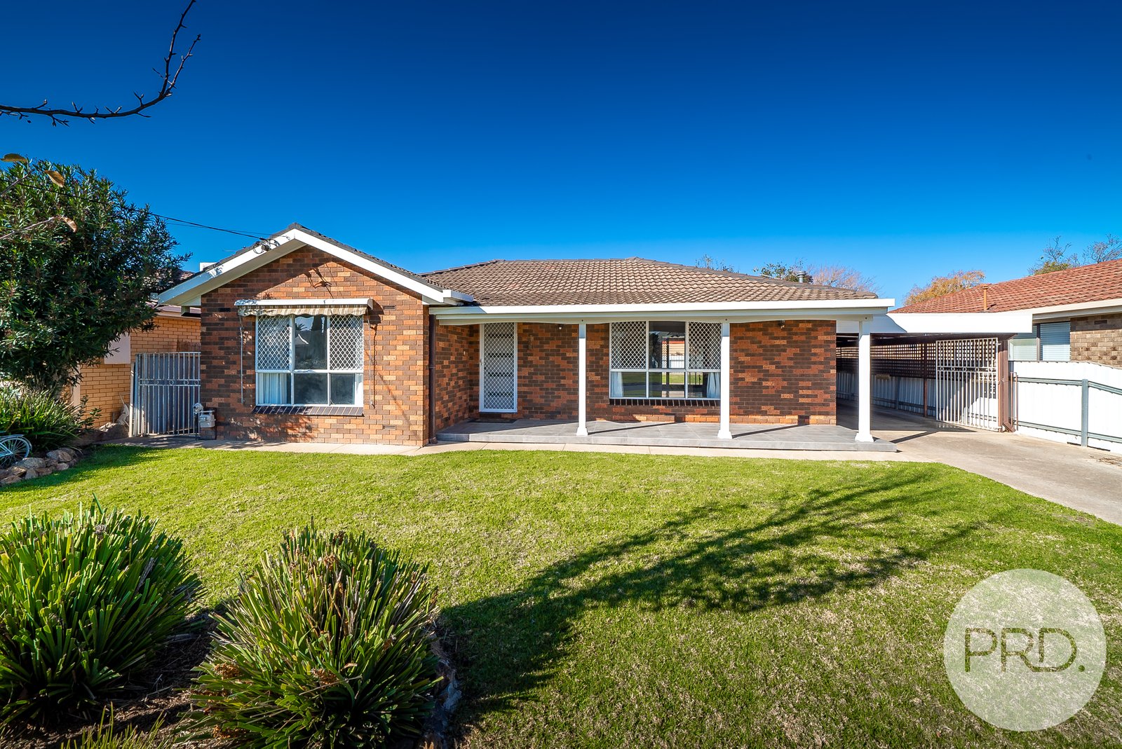 10 Vestey Street WAGGA WAGGA 1