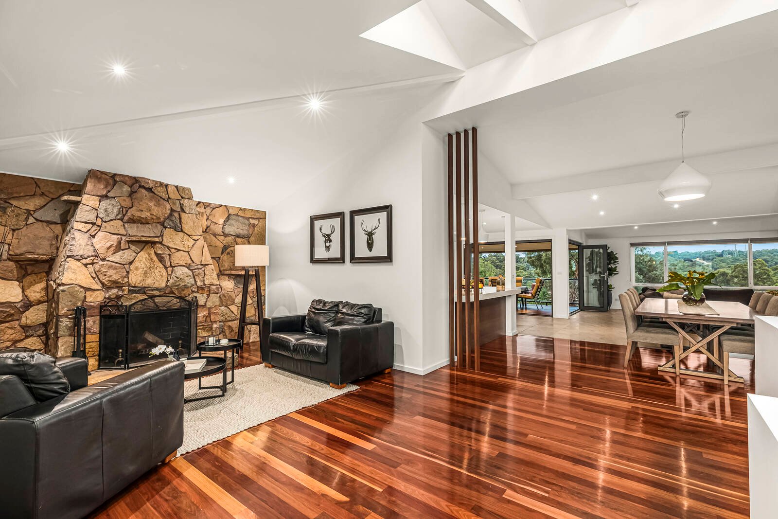 Real Estate and Property in 10 Wallara Close, Doncaster East, VIC