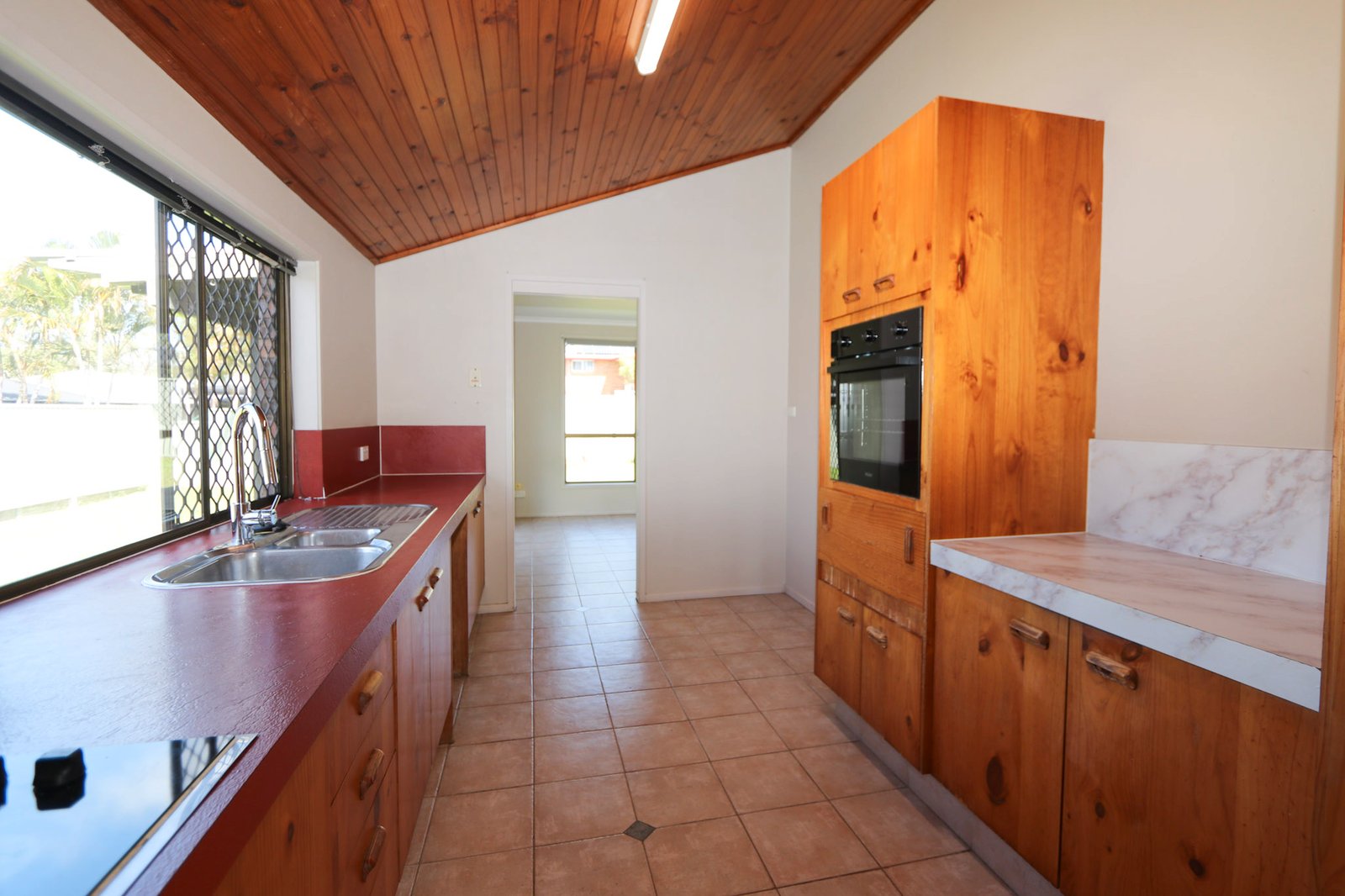 10 Wardoo Street ASHMORE 8