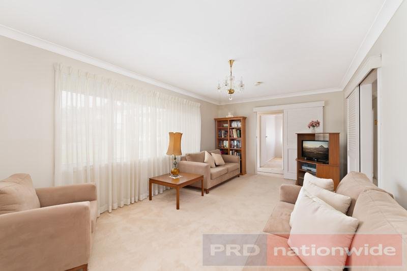 10 Warlencourt Avenue MILPERRA 2