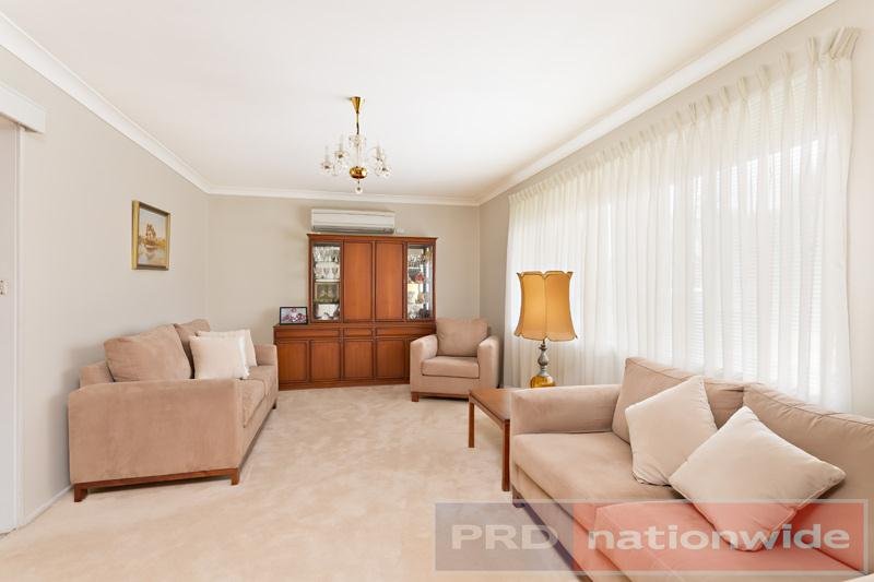 10 Warlencourt Avenue MILPERRA 3