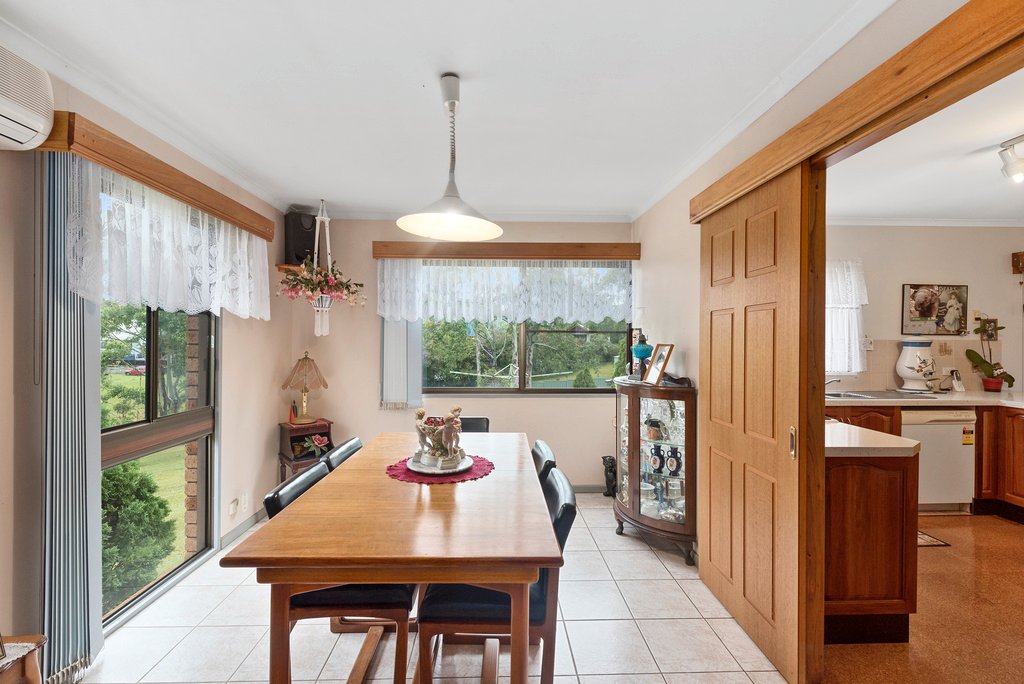 10 Weir Street NANA GLEN 14