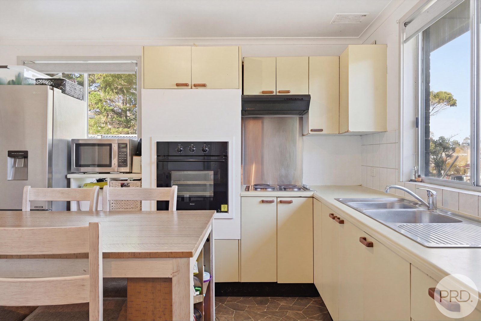 10 Wendy Avenue CLARENDON VALE 4