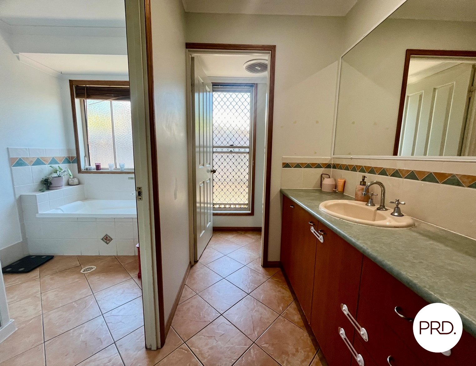 10 Werite Court BOYNE ISLAND 7