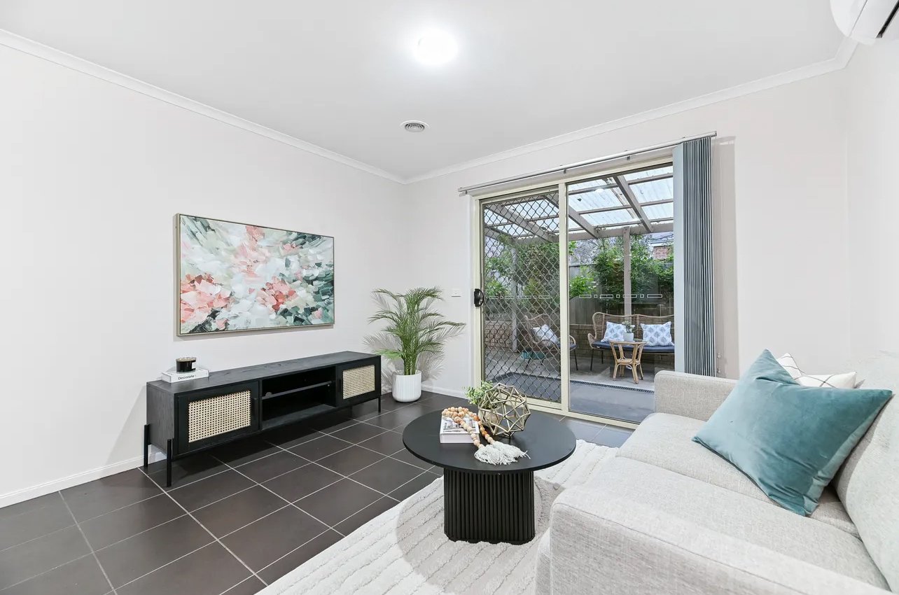 Gallery: 10 Westbrook Drive