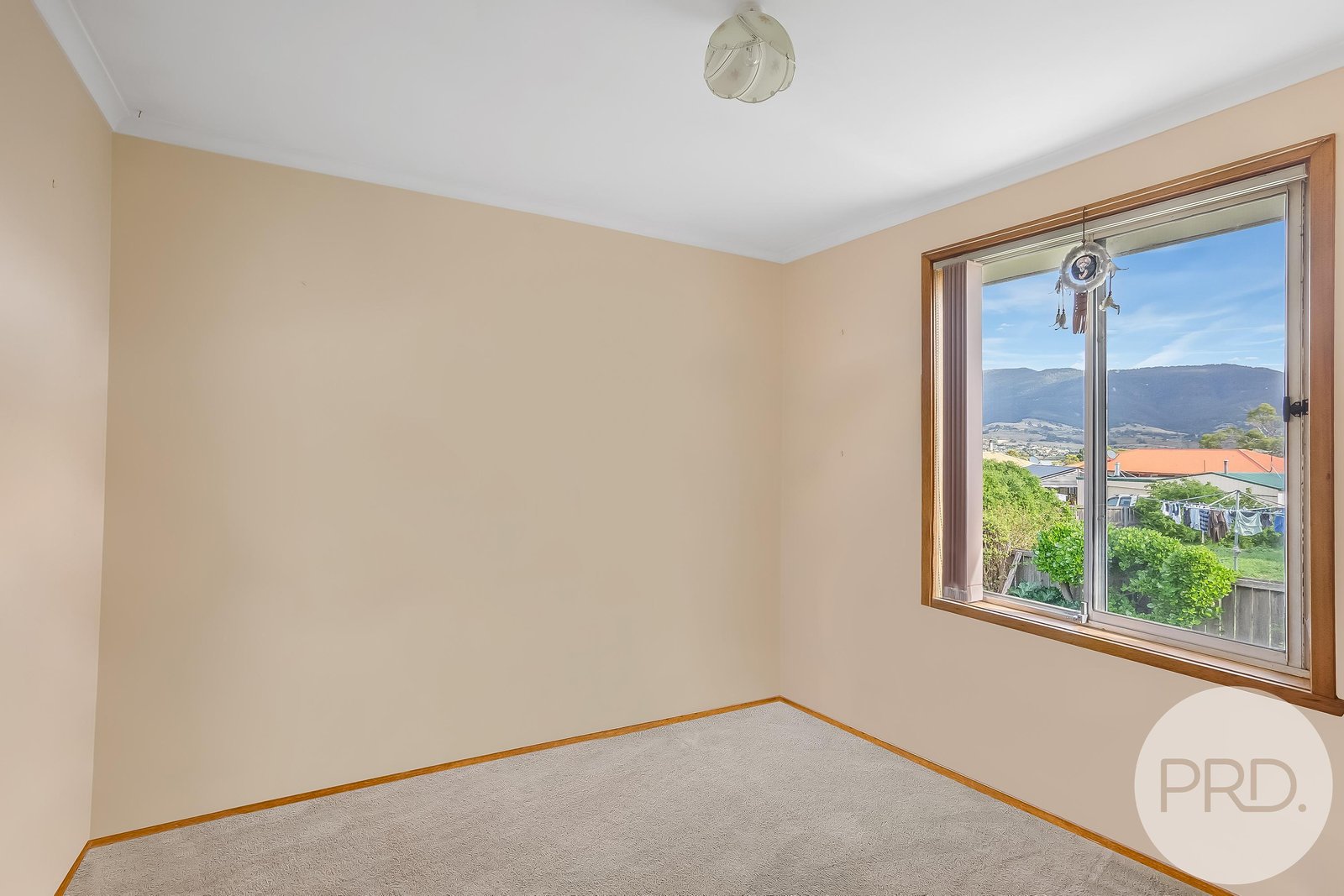 10 Whelan Drive HERDSMANS COVE 11