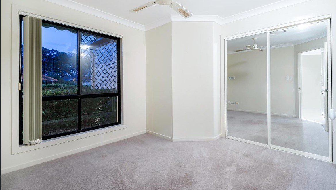 10 Whitehead Drive BURLEIGH WATERS 9