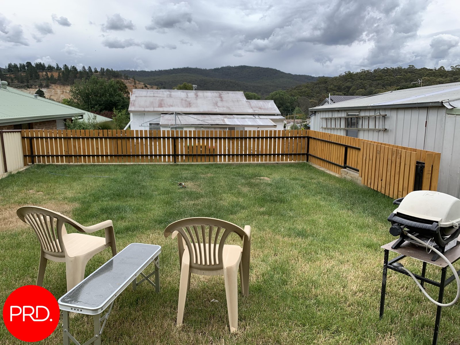 10 Willow Road CAPTAINS FLAT 12