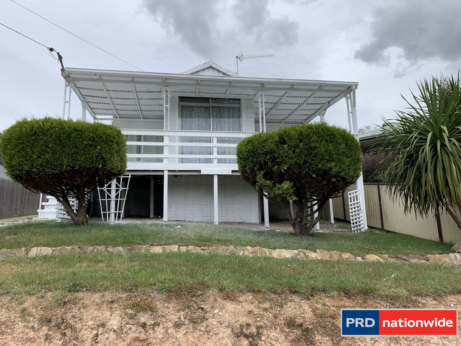 10 Willow Road CAPTAINS FLAT 1