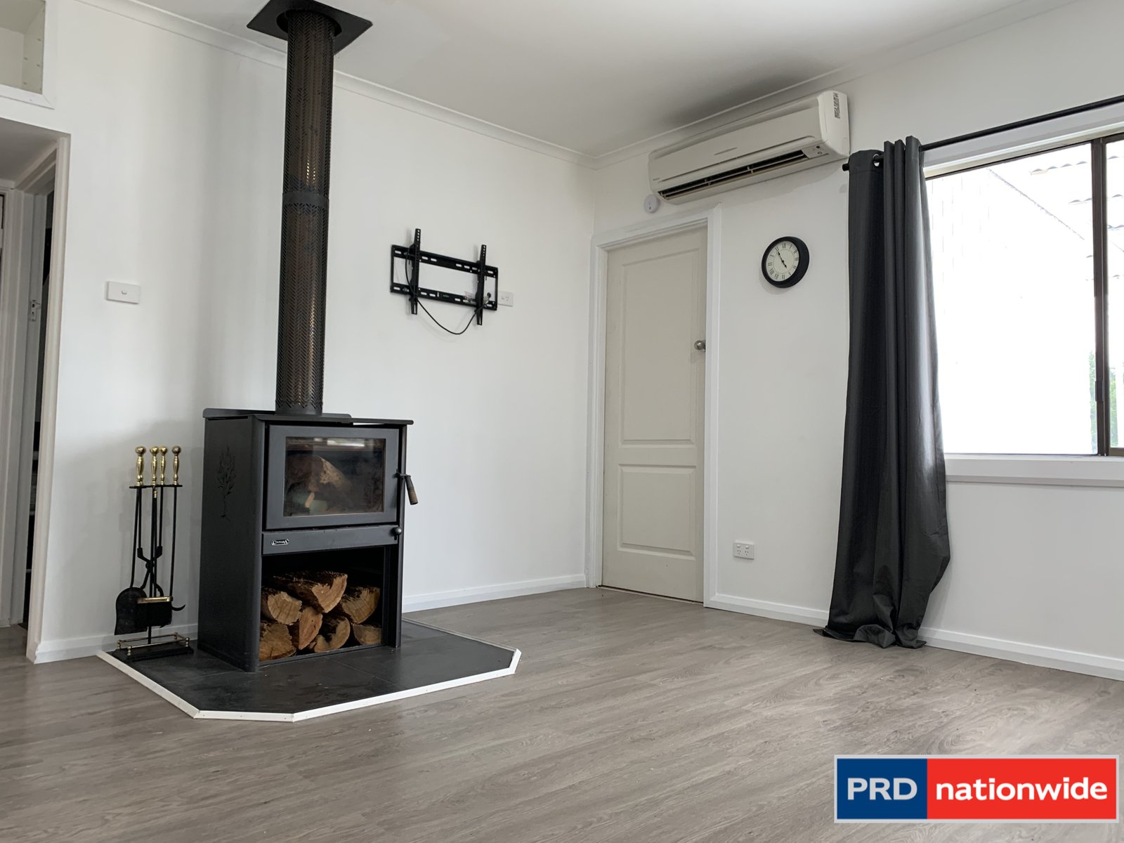 10 Willow Road CAPTAINS FLAT 4