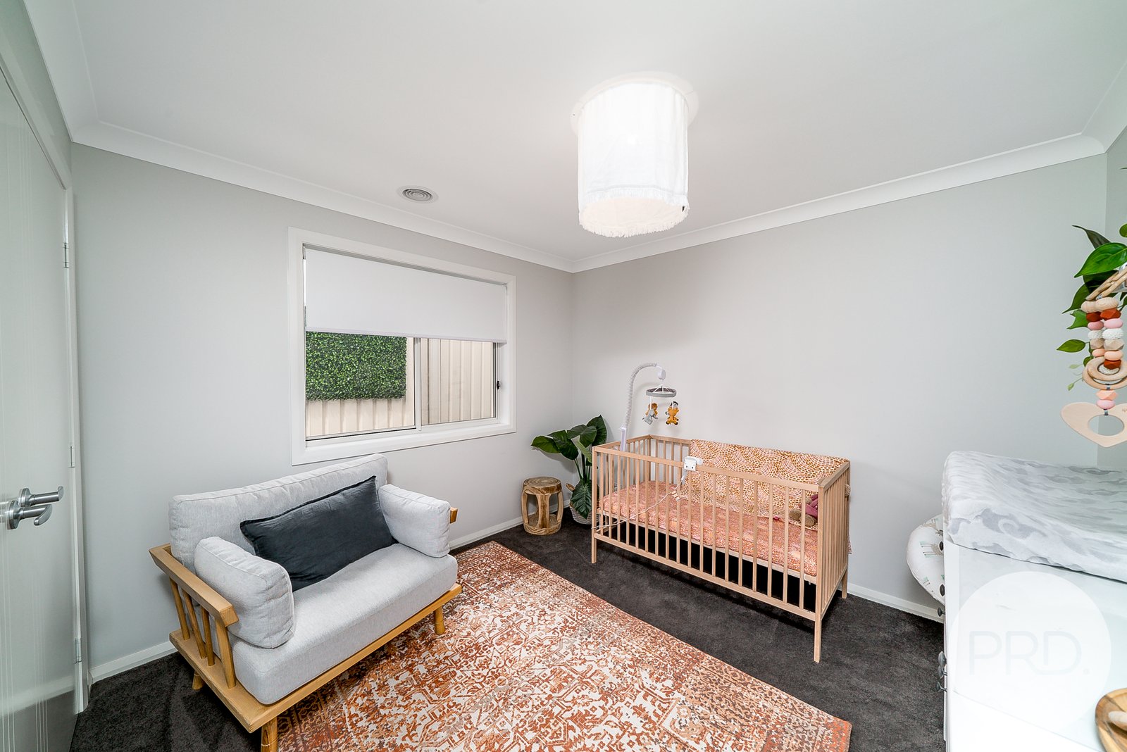 10 Winter Avenue GOBBAGOMBALIN 8