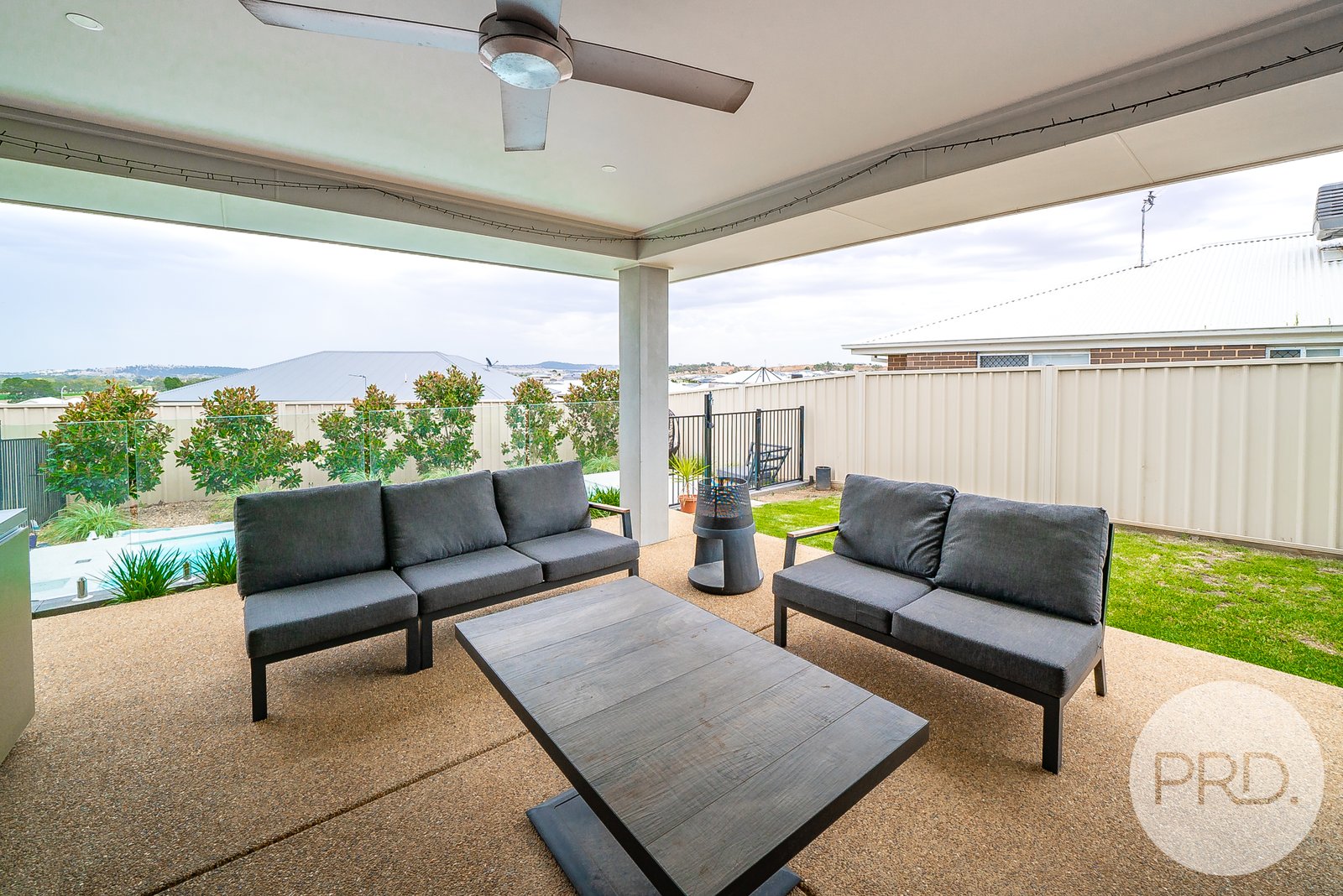 10 Winter Avenue GOBBAGOMBALIN 11