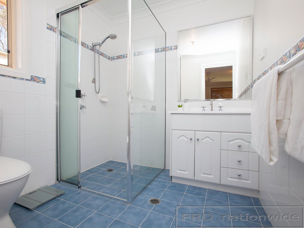 10 Woodlands Drive THORNTON 13