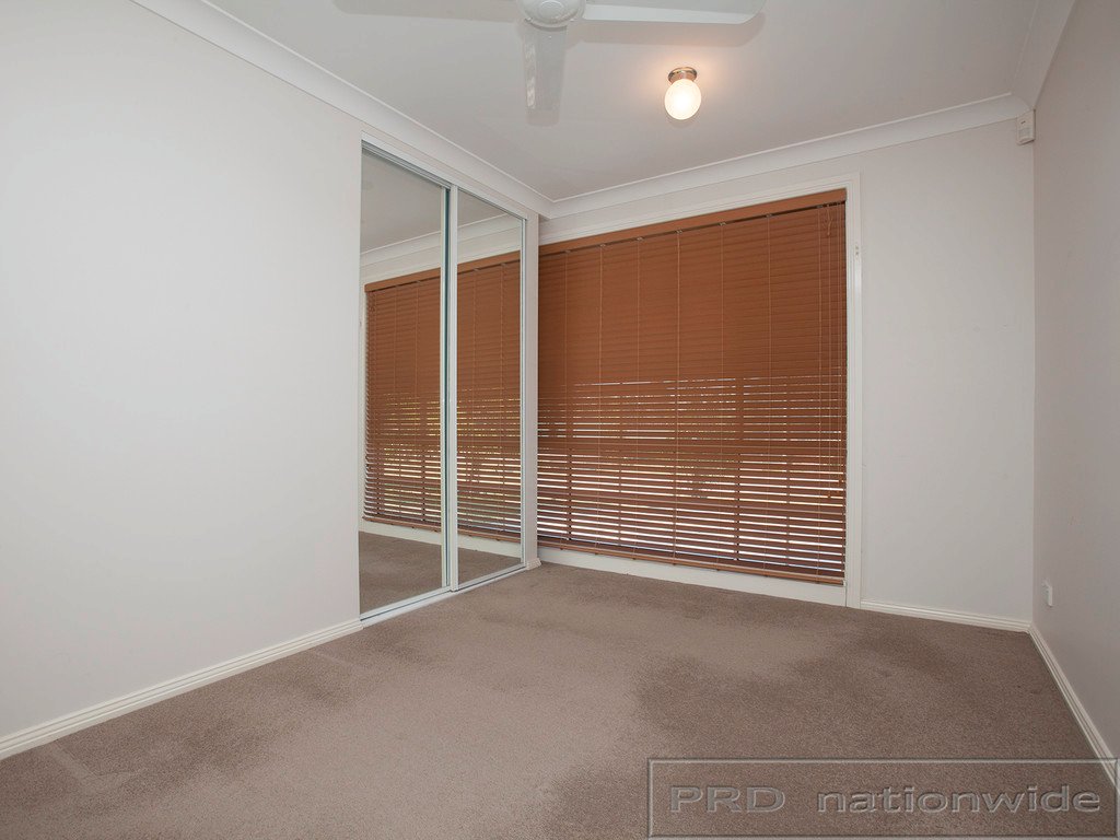 10 Woodlands Drive THORNTON 16