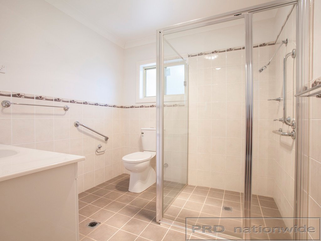 10 Woodlands Drive THORNTON 18