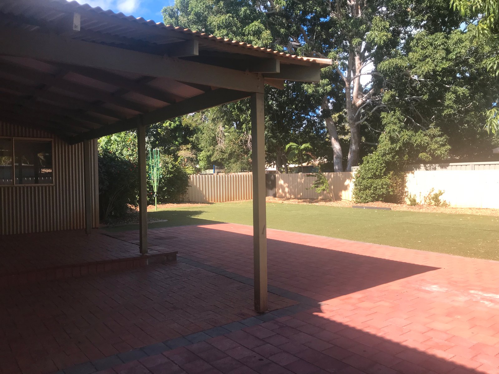 10 Woods Drive CABLE BEACH 11