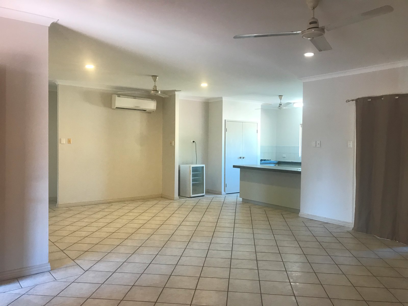 10 Woods Drive CABLE BEACH 2