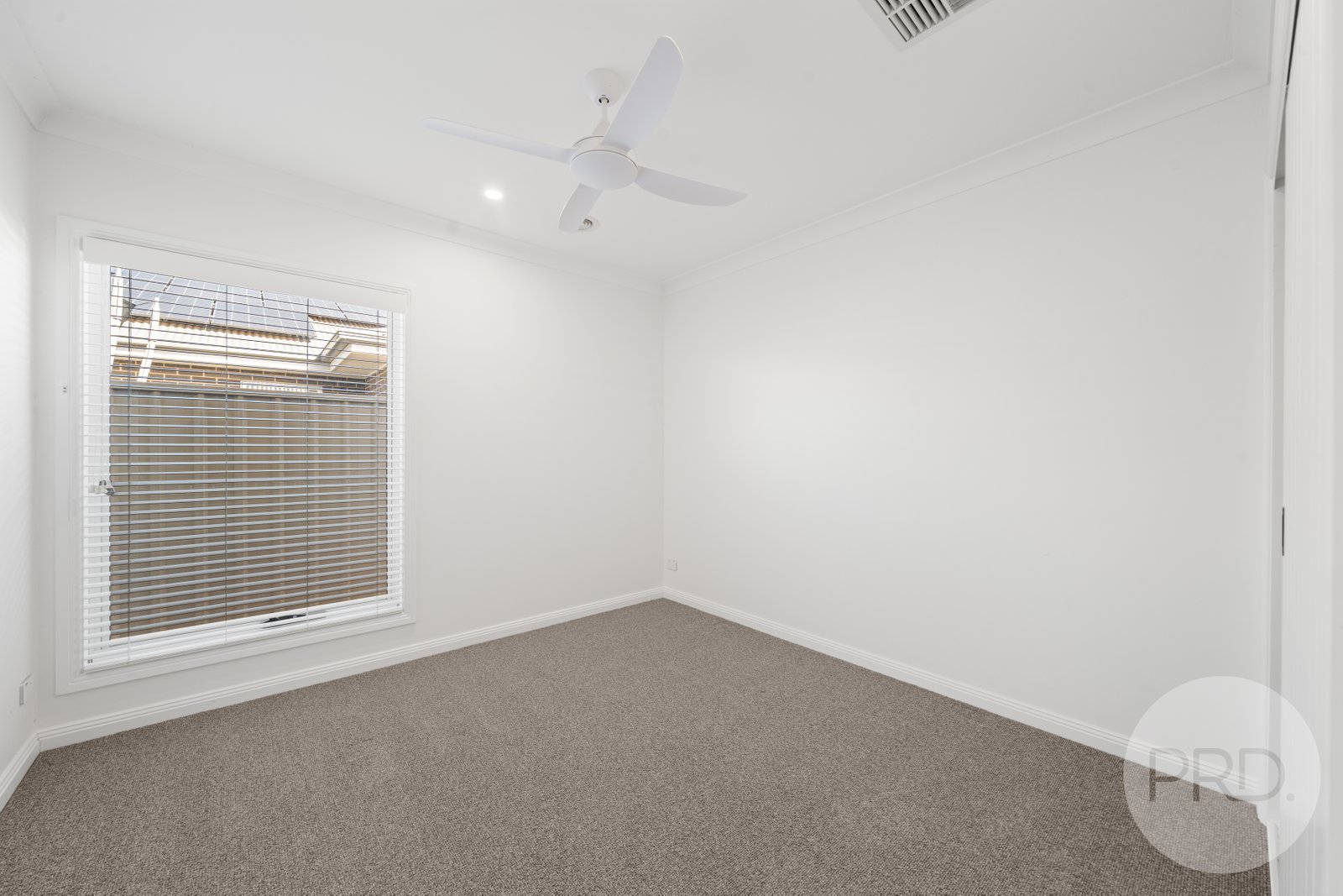 10 Wyoming Avenue GOBBAGOMBALIN 7