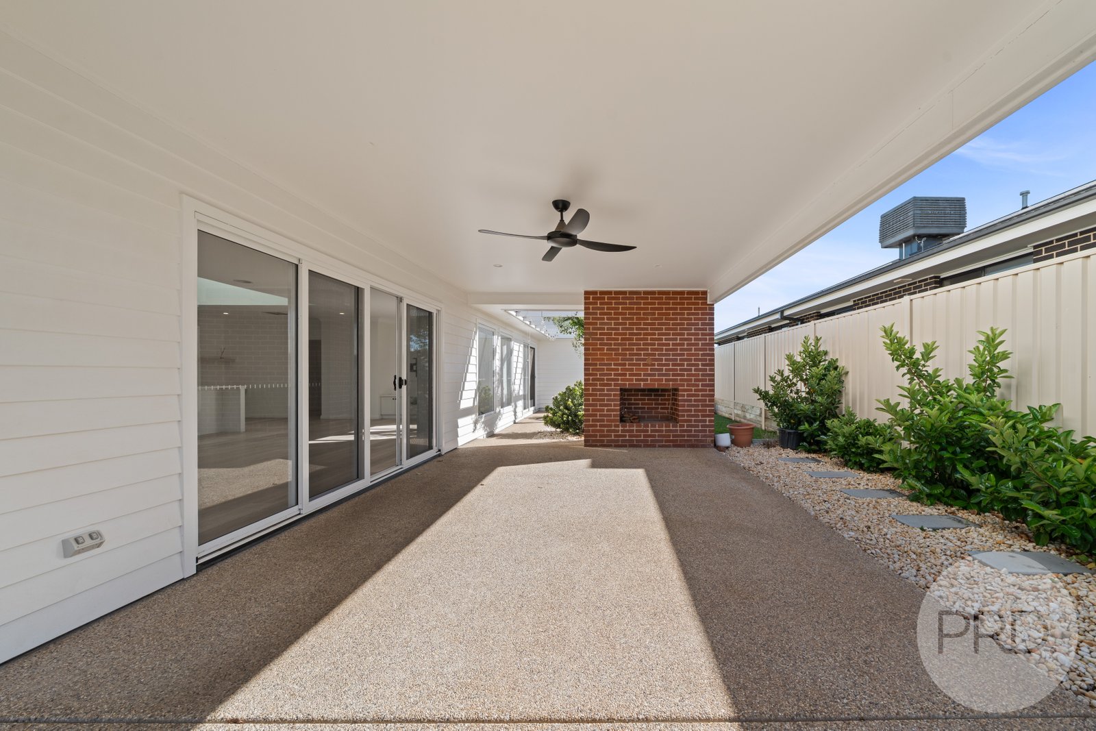 10 Wyoming Avenue GOBBAGOMBALIN 13