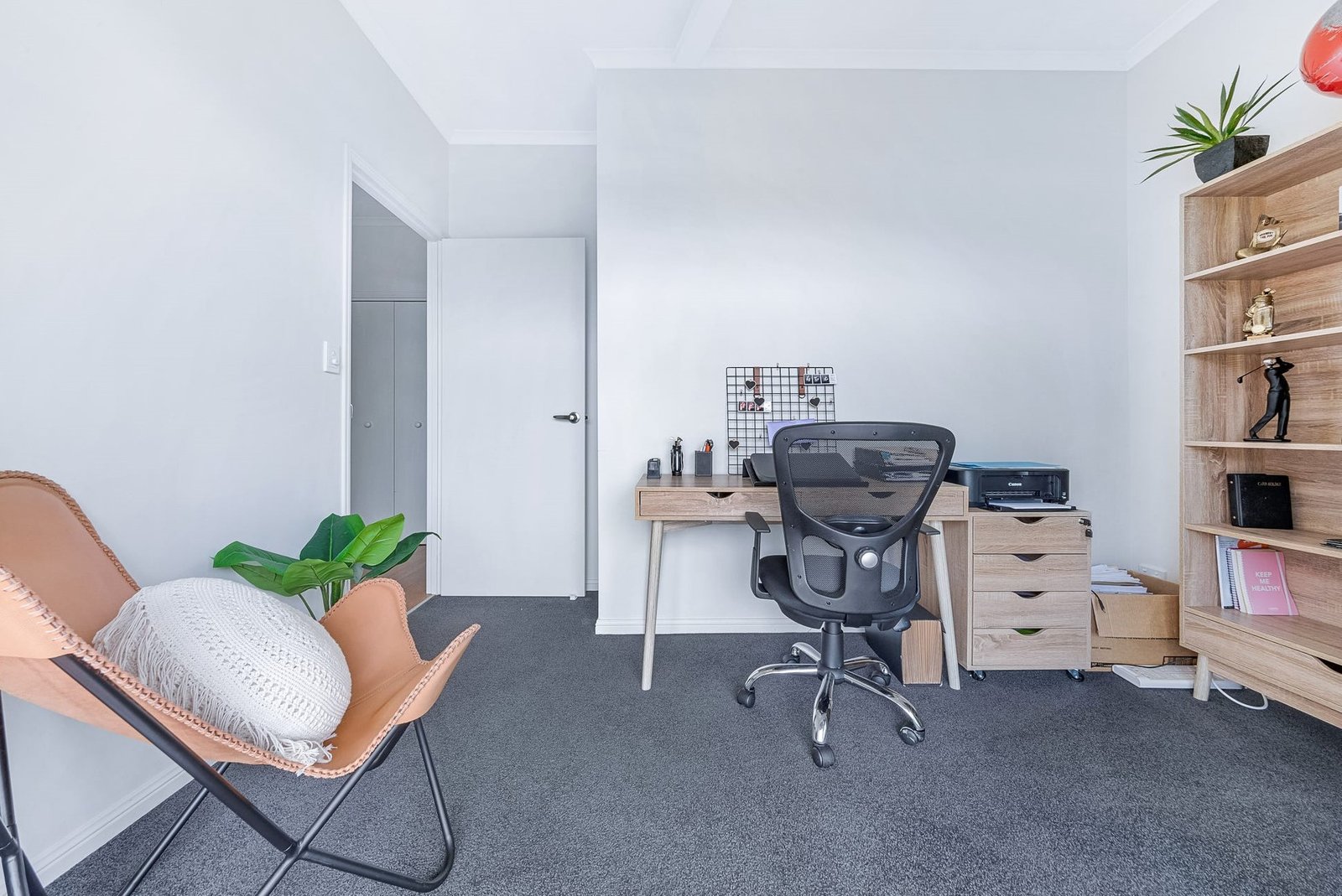 10 Yachtsman Parade CANNONVALE 21