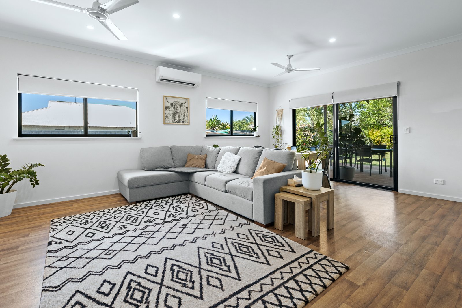 10 Yamasaki Vista BILINGURR 2