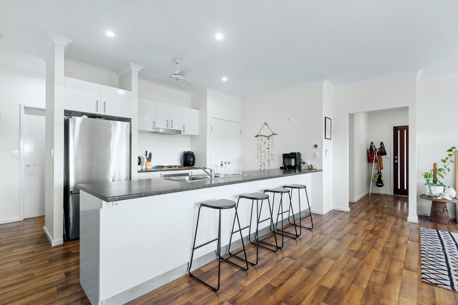 10 Yamasaki Vista BILINGURR 3