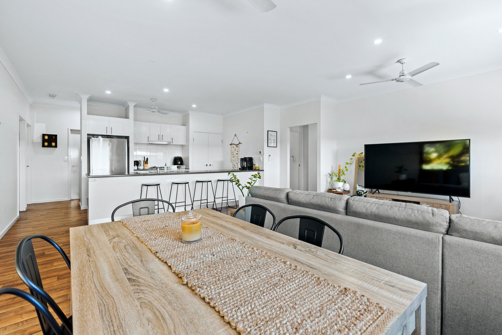 10 Yamasaki Vista BILINGURR 15