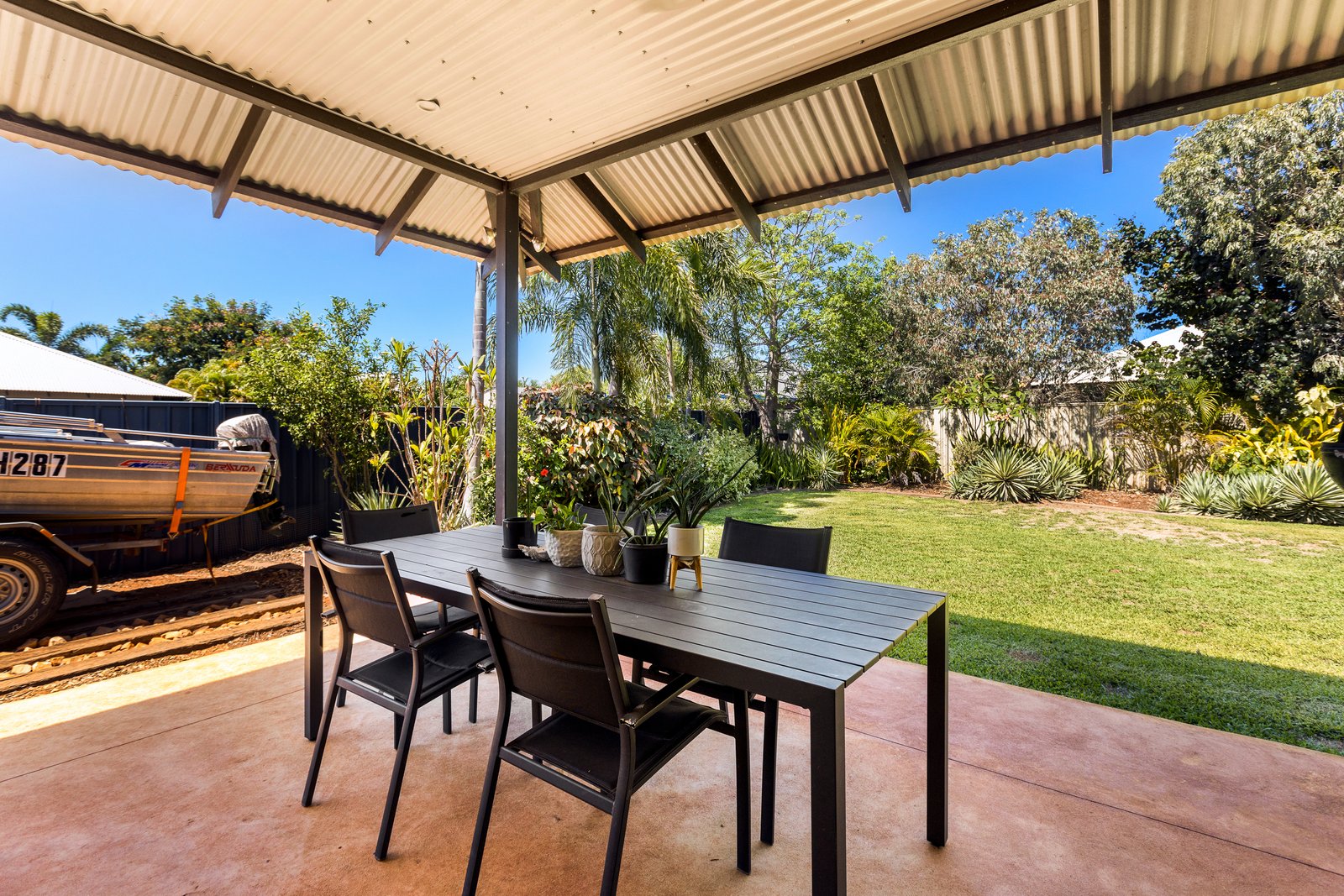 10 Yamasaki Vista BILINGURR 17