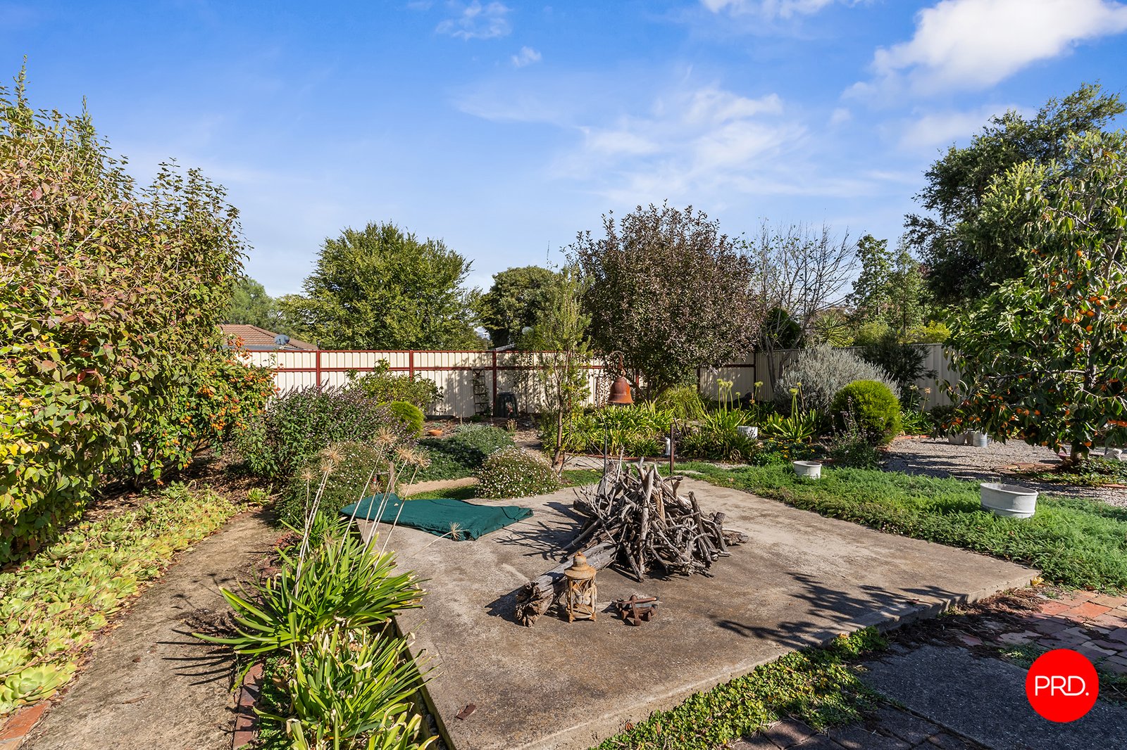 10 Yandong Street WHITE HILLS 10