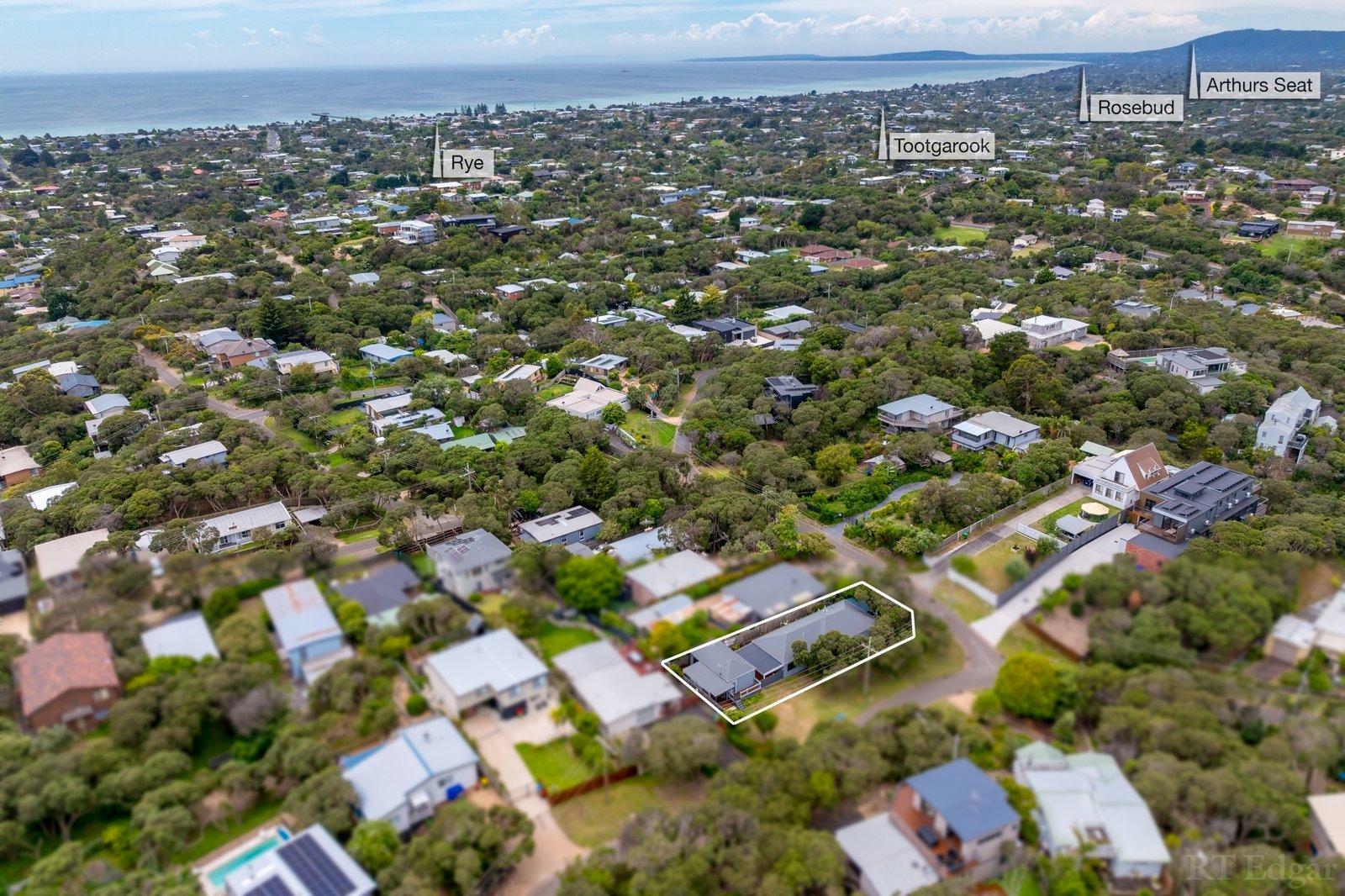 Real Estate and Property in 10 Yannuga Street, Rye, VIC