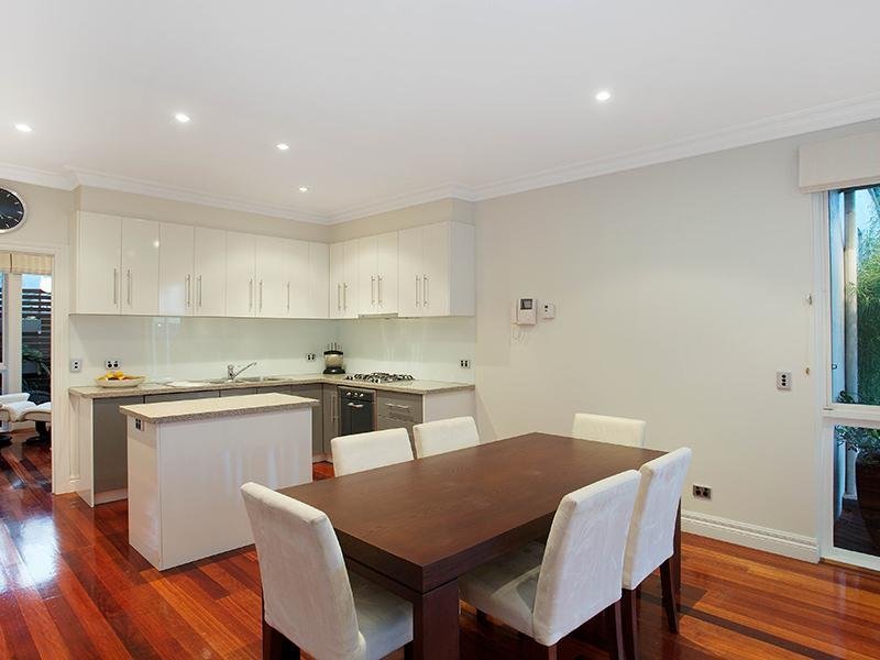 Gallery: 10 Young Street