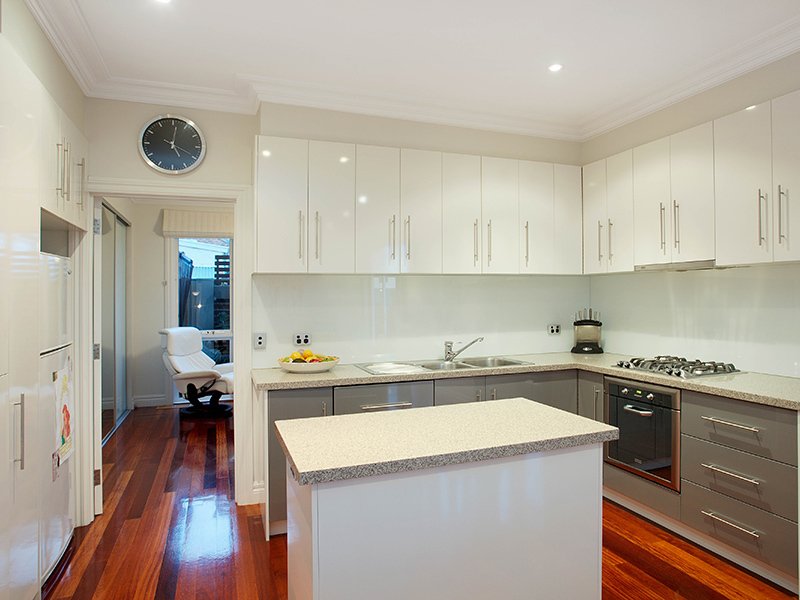 Gallery: 10 Young Street