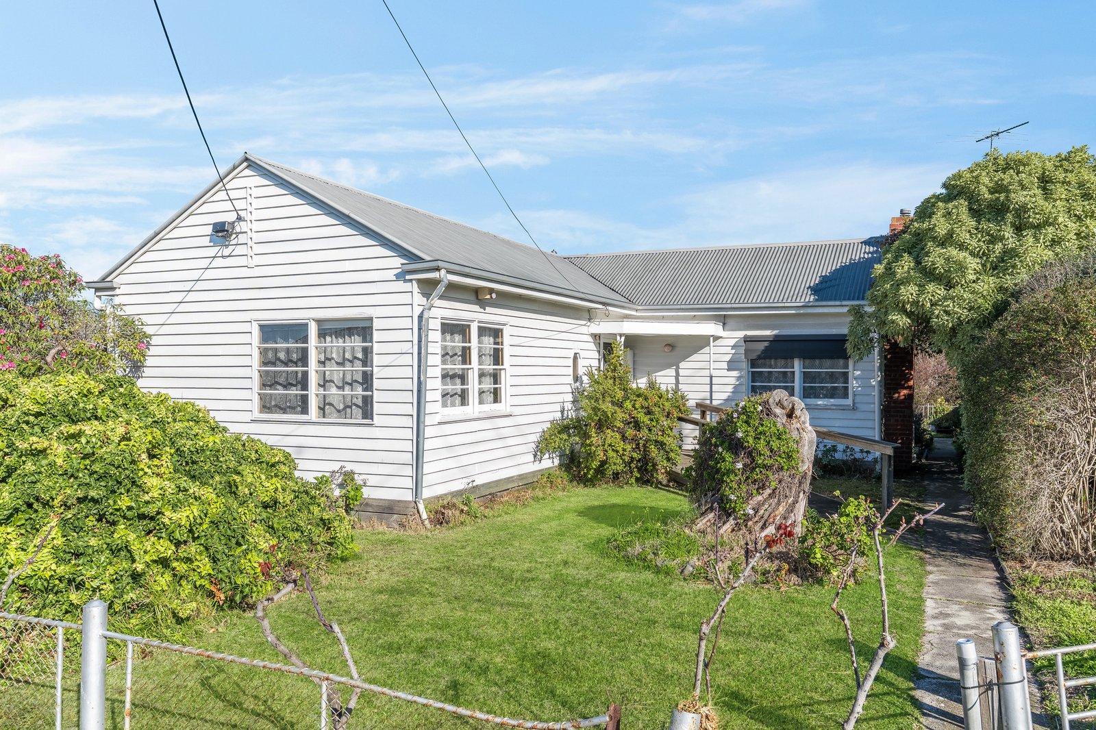 Gallery: 100 & 102 Wilsons Road