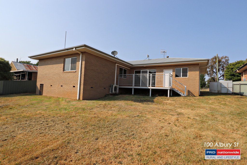 100 Albury St  TUMBARUMBA 10