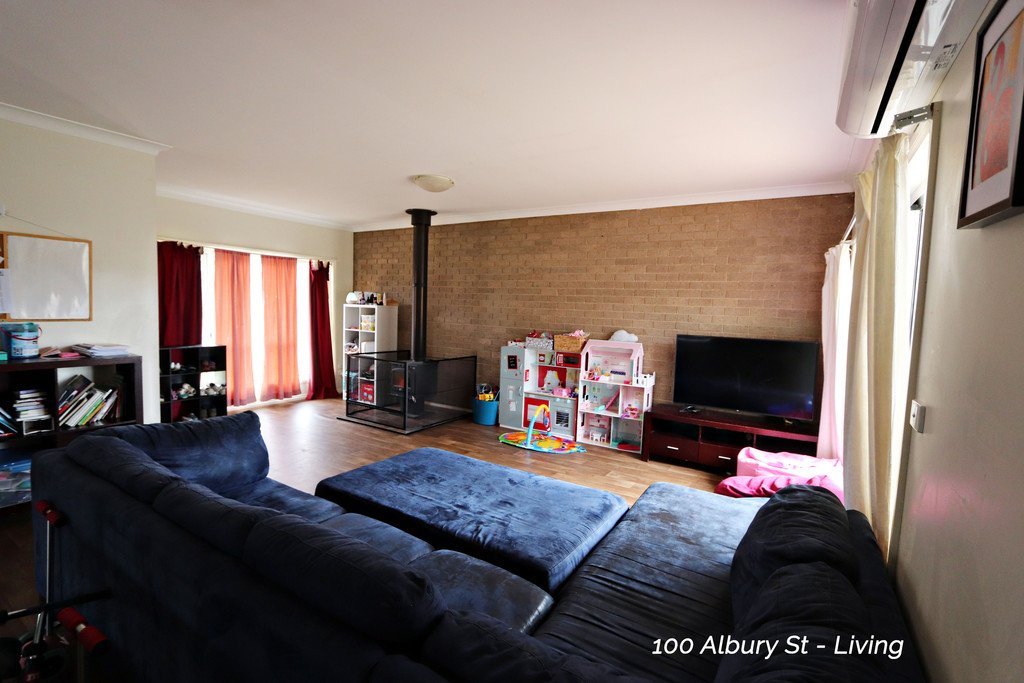 100 Albury St  TUMBARUMBA 9