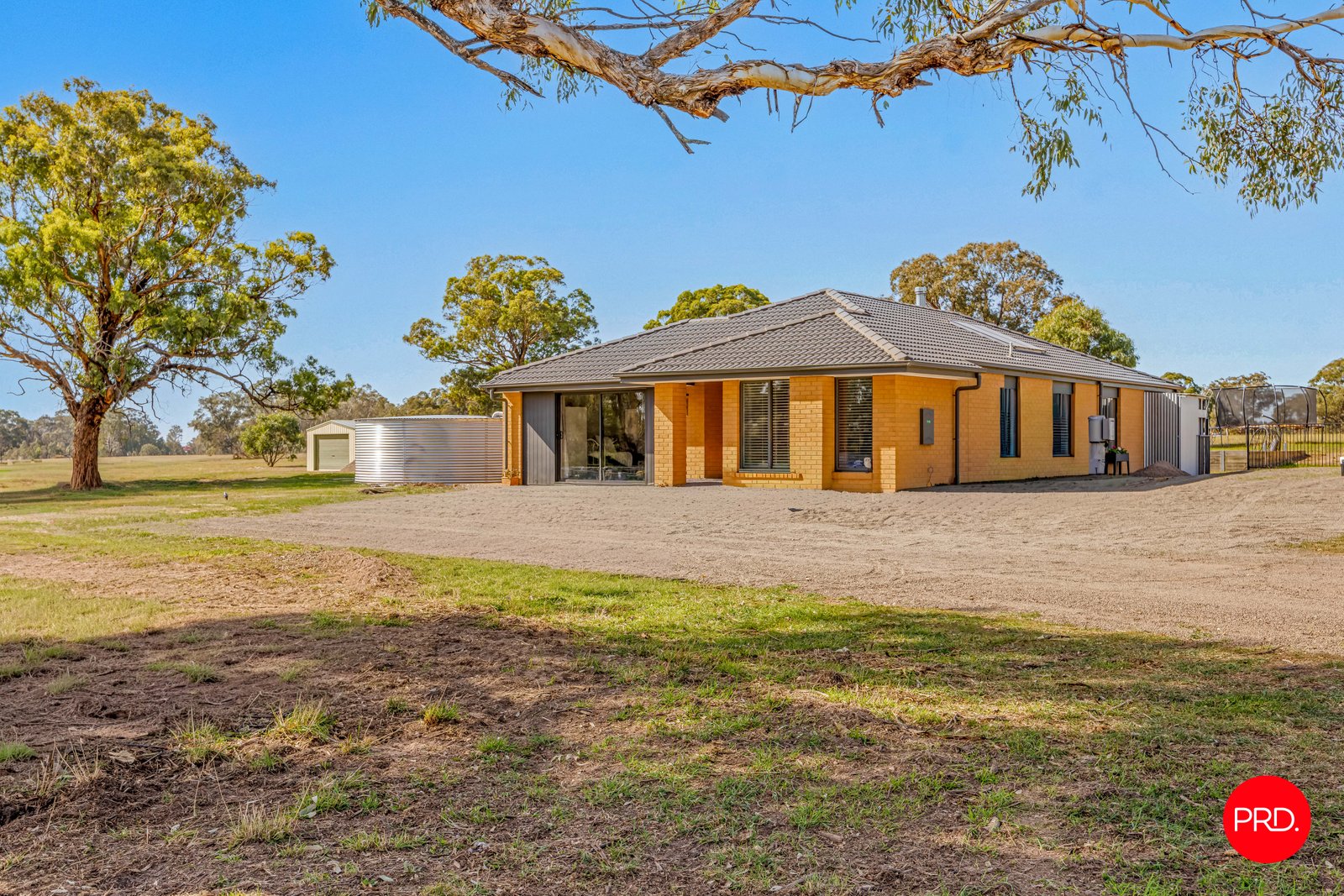 100 Allendale Road ELPHINSTONE 1