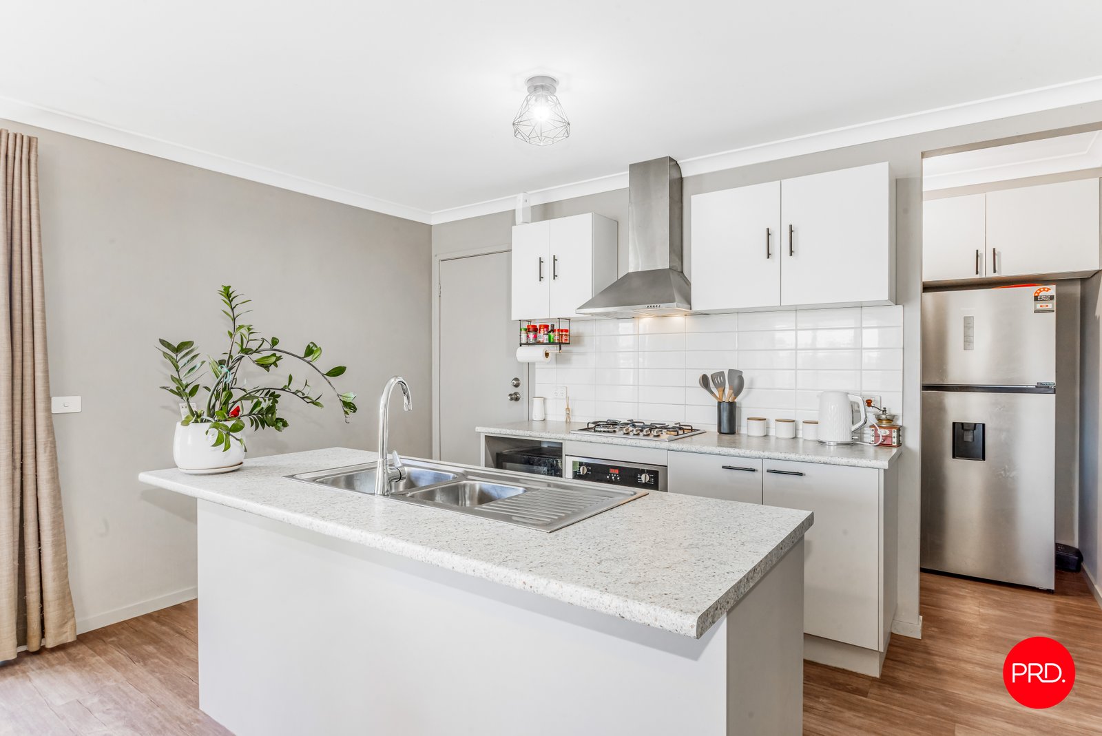 100 Allendale Road ELPHINSTONE 2