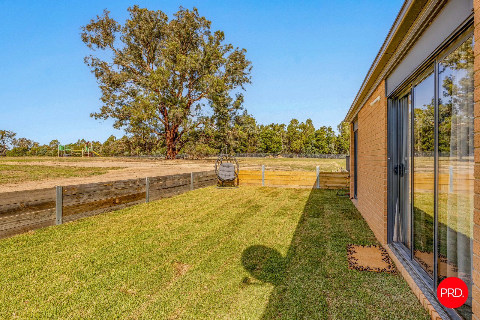100 Allendale Road ELPHINSTONE 13