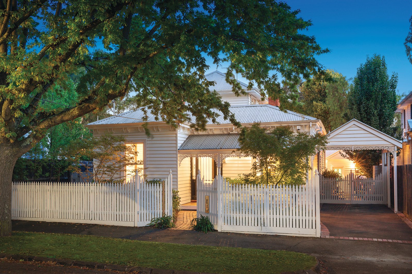 100 Croydon Road, Surrey Hills, VIC