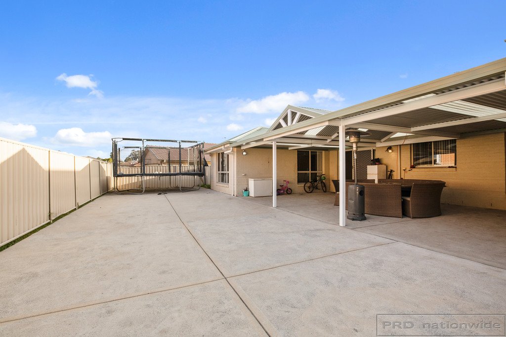 100 Hillview Rd  BRANXTON 13