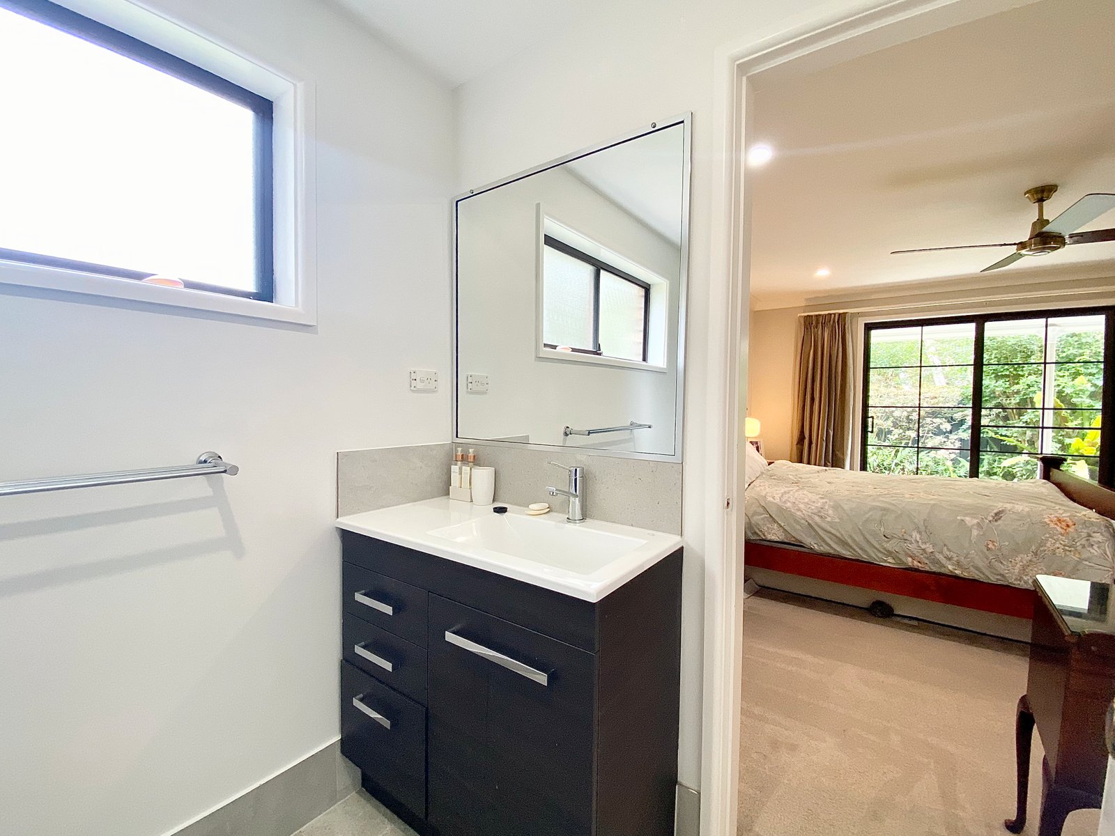 100 Horace Street SHOAL BAY 15