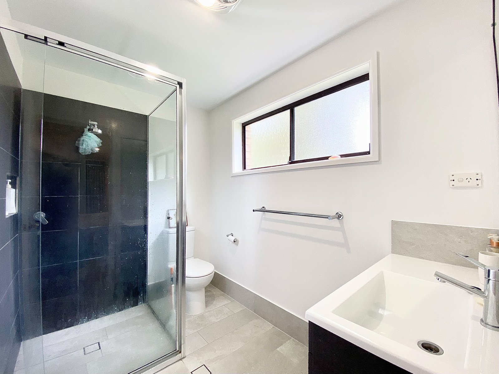 100 Horace Street SHOAL BAY 16